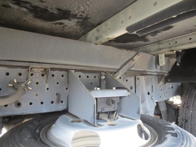 ISUZU ELF 2018 Image 31