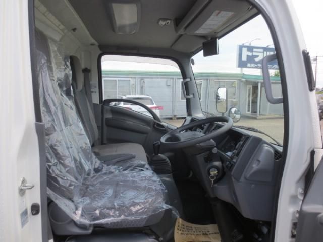 ISUZU ELF 2018 Image 31