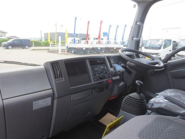 ISUZU ELF 2018 Image 31