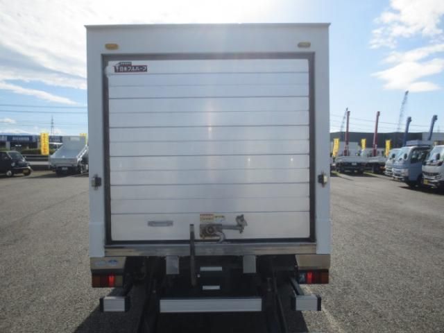 MAZDA TITAN 2010 Image 31