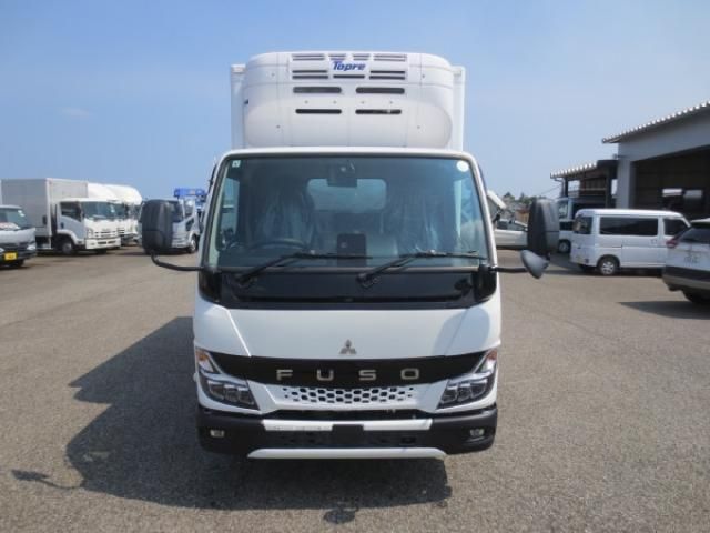 MITSUBISHI CANTER 2024 Image 31