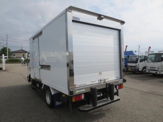 ISUZU ELF 2019 Image 31