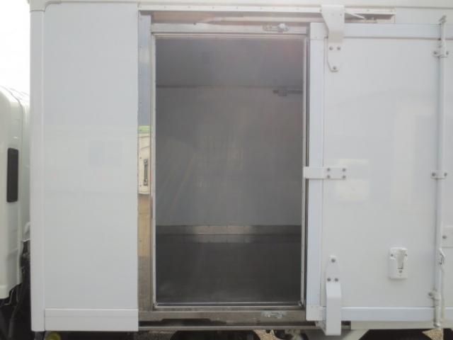 ISUZU ELF 2019 Image 31