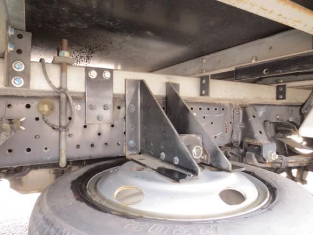 ISUZU ELF 2019 Image 31