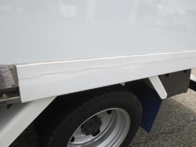 ISUZU ELF 2019 Image 31