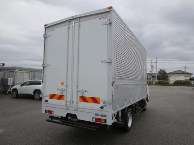 MITSUBISHI CANTER 2023 Image 31