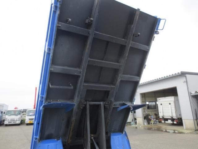 ISUZU ELF 2021 Image 31