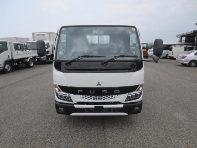 MITSUBISHI CANTER 2023 Image 31