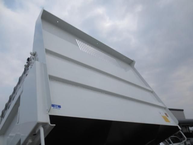 MITSUBISHI CANTER 2023 Image 31