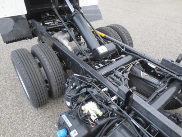 MITSUBISHI CANTER 2023 Image 31