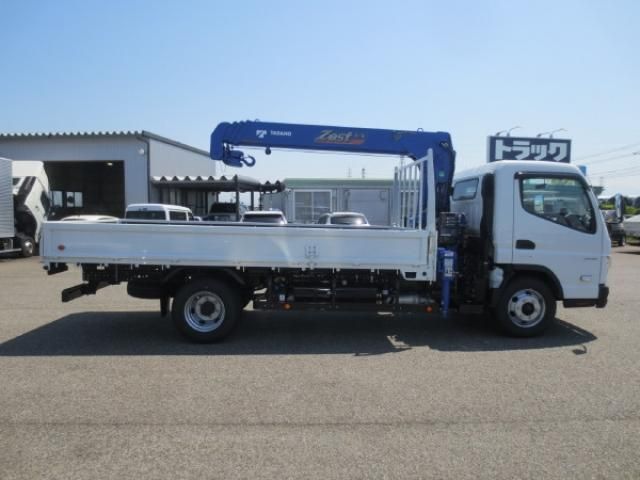 MITSUBISHI CANTER 2023 Image 31