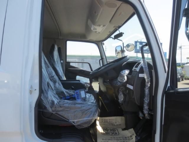 MITSUBISHI FUSOU FIGHTER 2023 Image 31