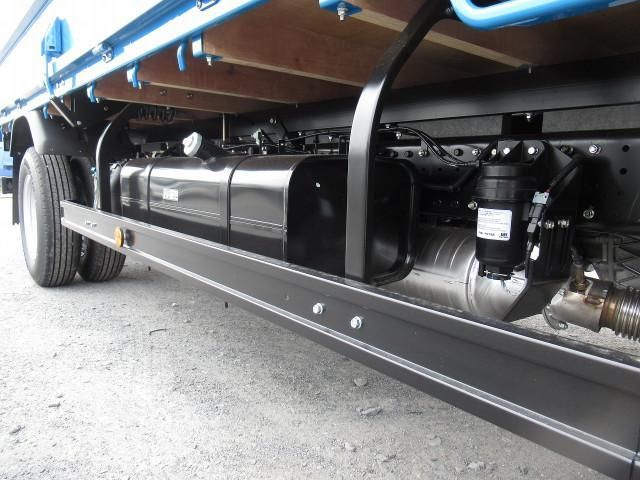 MITSUBISHI CANTER 2023 Image 31