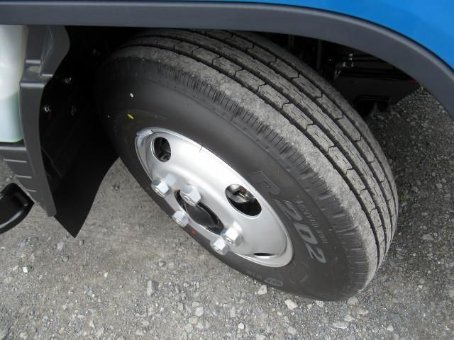 MITSUBISHI CANTER 2023 Image 31