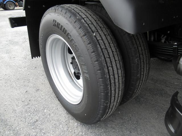 MITSUBISHI CANTER 2023 Image 31