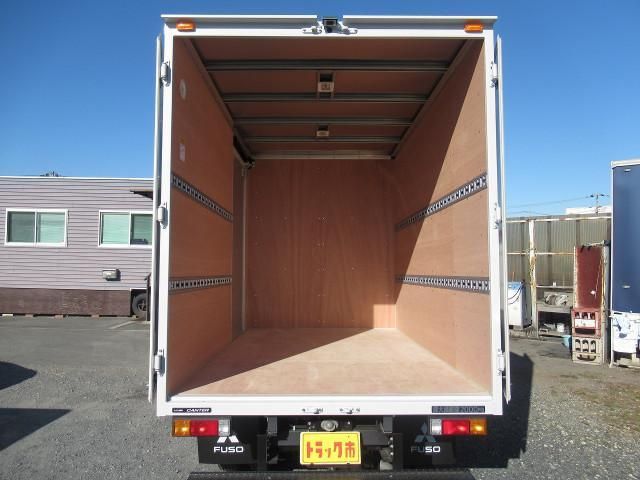 MITSUBISHI CANTER 2023 Image 31