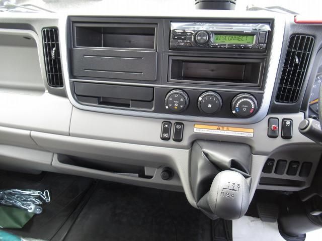 MITSUBISHI CANTER 2023 Image 31