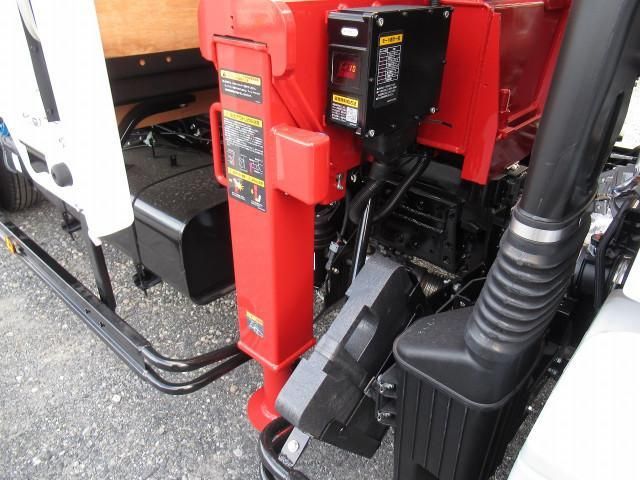 MITSUBISHI CANTER 2023 Image 31