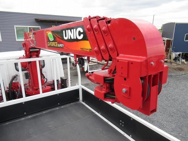 MITSUBISHI CANTER 2024 Image 31