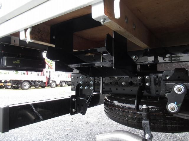 MITSUBISHI CANTER 2024 Image 31