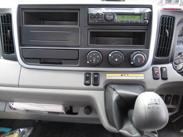 MITSUBISHI CANTER 2024 Image 31