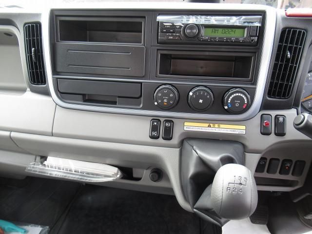 MITSUBISHI CANTER 2024 Image 31