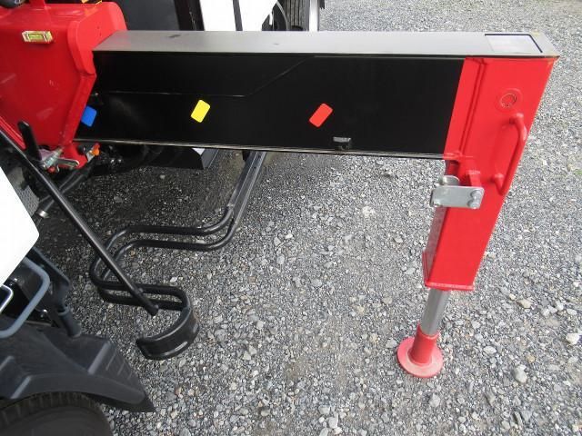 MITSUBISHI CANTER 2024 Image 31