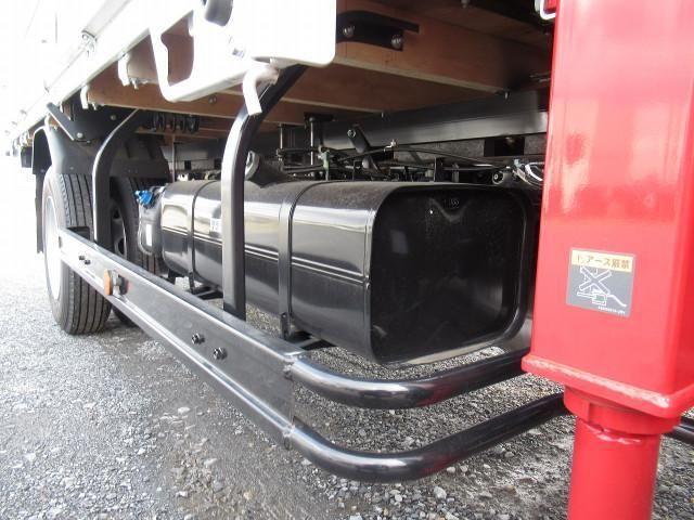 MITSUBISHI CANTER 2024 Image 31