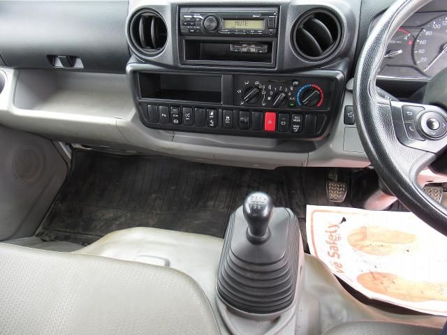 HINO DUTRO 2020 Image 31