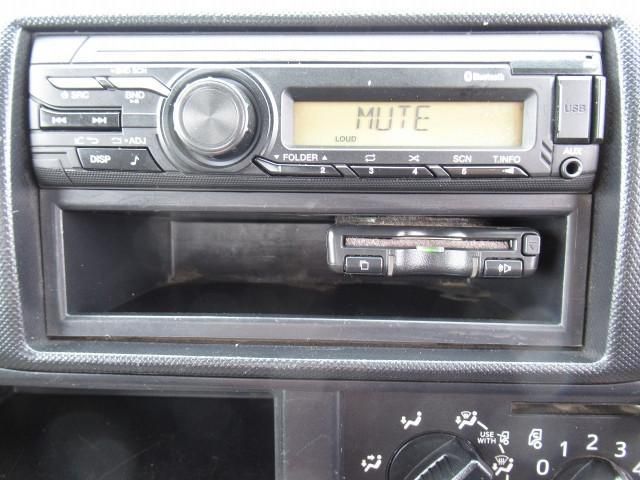 HINO DUTRO 2020 Image 31