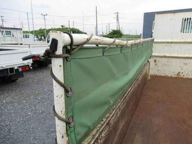 HINO DUTRO 2020 Image 31