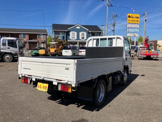 ISUZU ELF 2015 Image 31