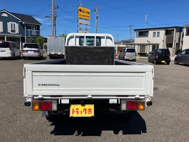 ISUZU ELF 2015 Image 31