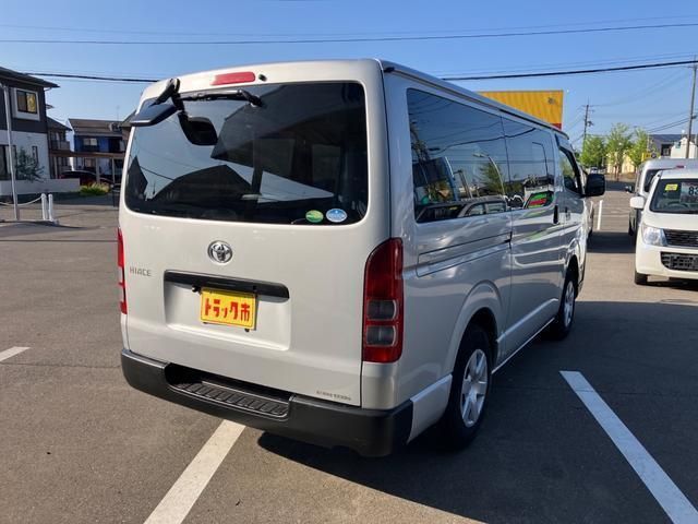 TOYOTA HIACE VAN 4WD 2019 Image 31
