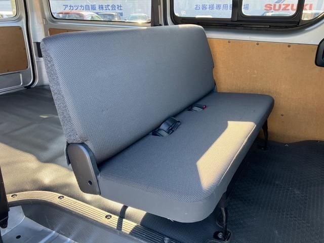 TOYOTA HIACE VAN 4WD 2019 Image 31