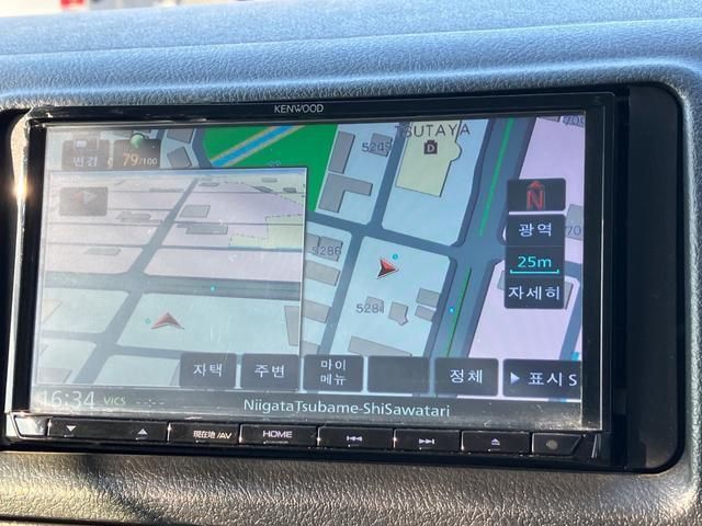 TOYOTA HIACE VAN 4WD 2019 Image 31