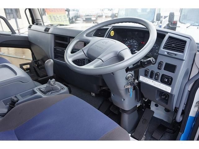 MITSUBISHI FUSOU FIGHTER 2015 Image 31