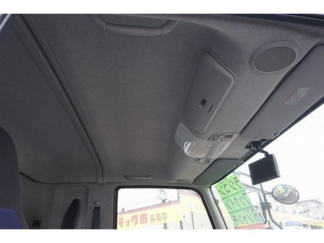 MITSUBISHI FUSOU FIGHTER 2015 Image 31