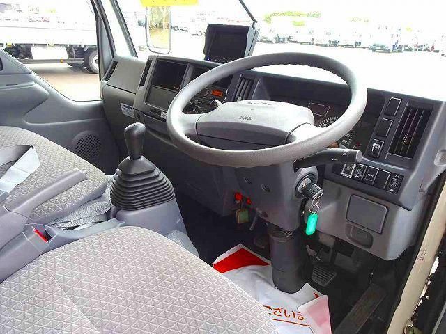 ISUZU ELF 2018 Image 31