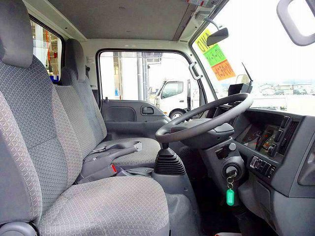 ISUZU ELF 2018 Image 31