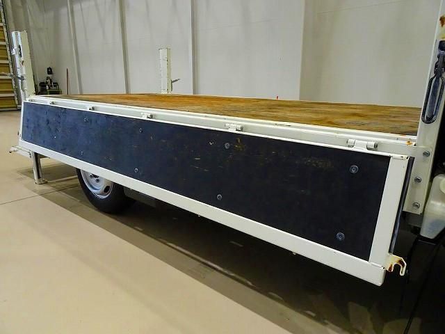 ISUZU ELF 2018 Image 31