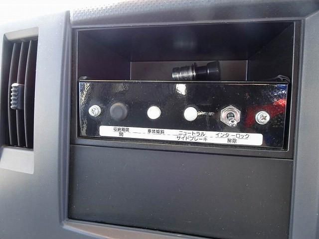 ISUZU ELF 2017 Image 31