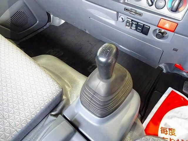 ISUZU ELF 2020 Image 31