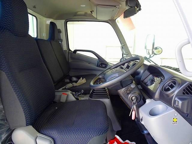 HINO DUTRO 2023 Image 31