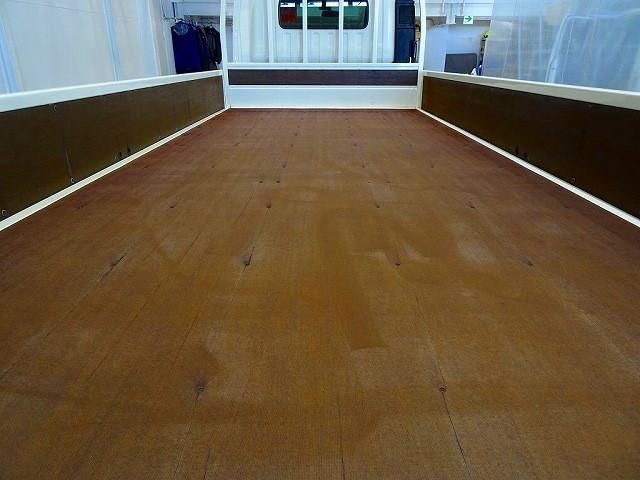 HINO DUTRO 2023 Image 31