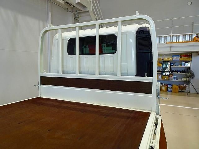 HINO DUTRO 2023 Image 31