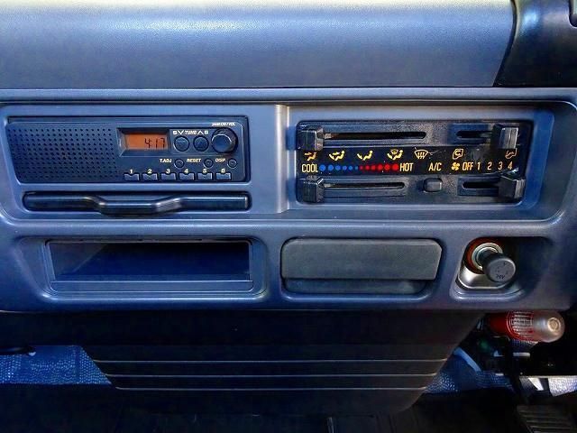 ISUZU ELF 2005 Image 31