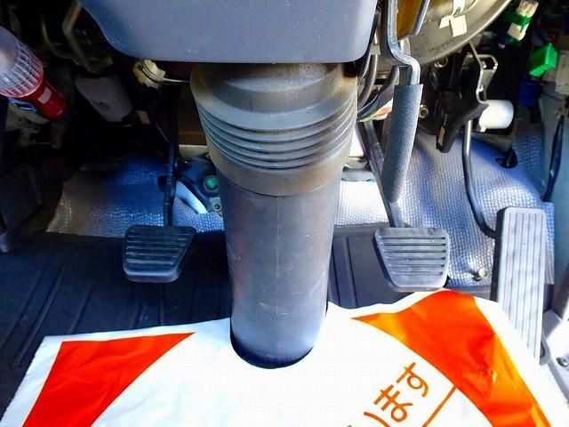 ISUZU ELF 2005 Image 31