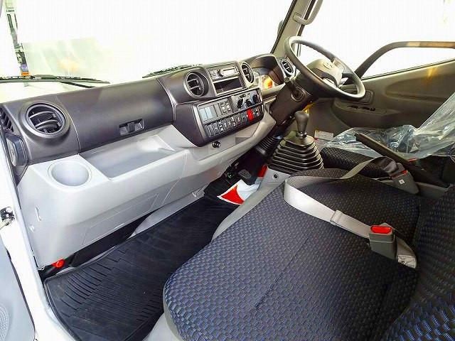 HINO DUTRO 2024 Image 31