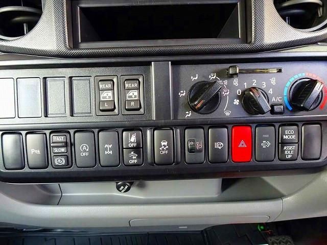 HINO DUTRO 2024 Image 31